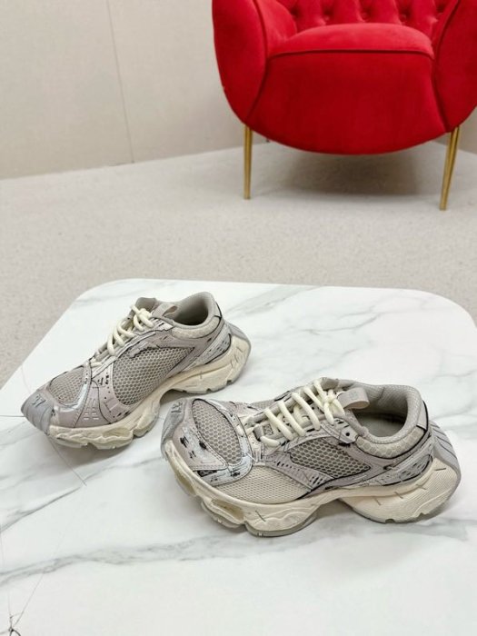 Sneakers Balenciaga Stapler фото 4