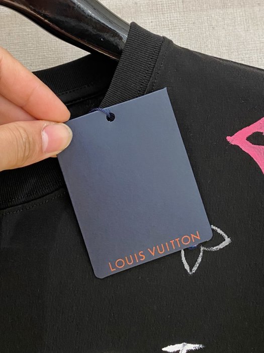 Футболка чоловіча фото 5