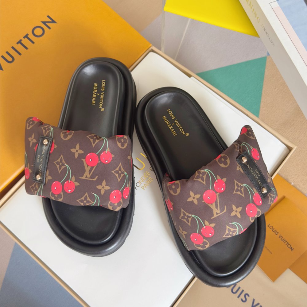 Шлепанцы женские Pool Pillow Comfort