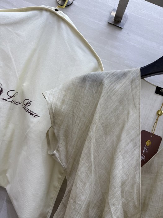 Костюм жіночий фото 2