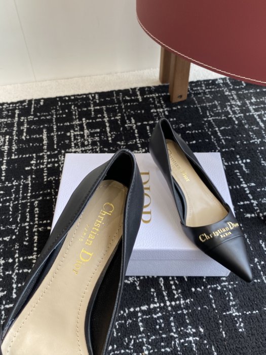 Туфли женские фото 8