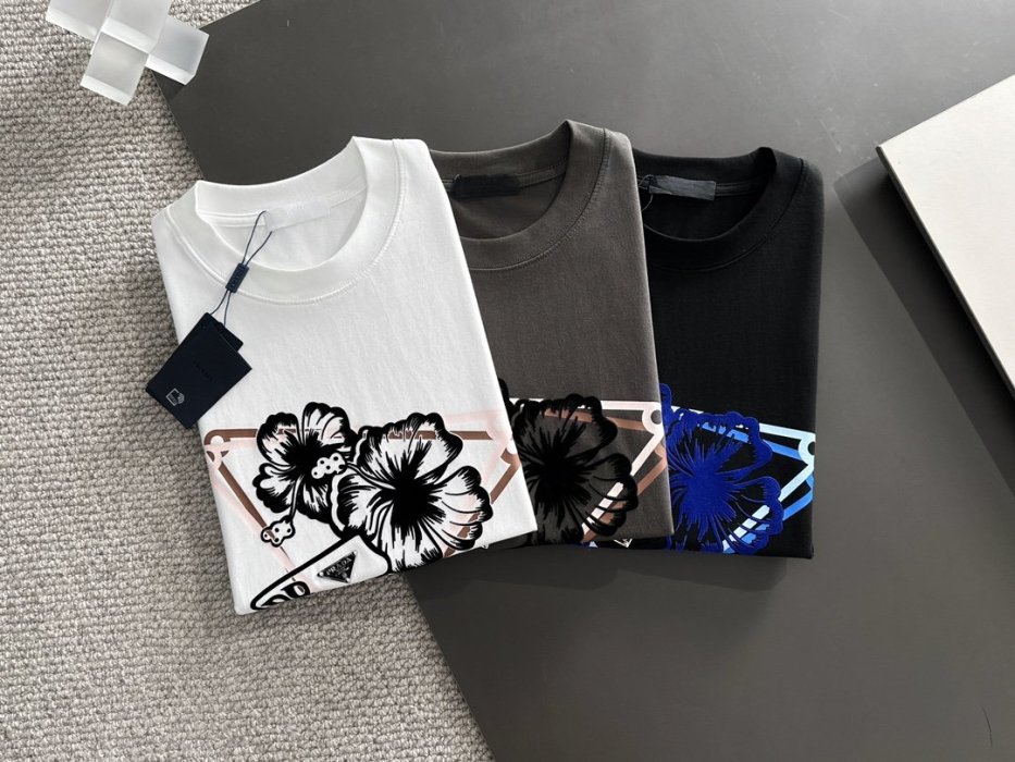 T-shirt men's фото 2