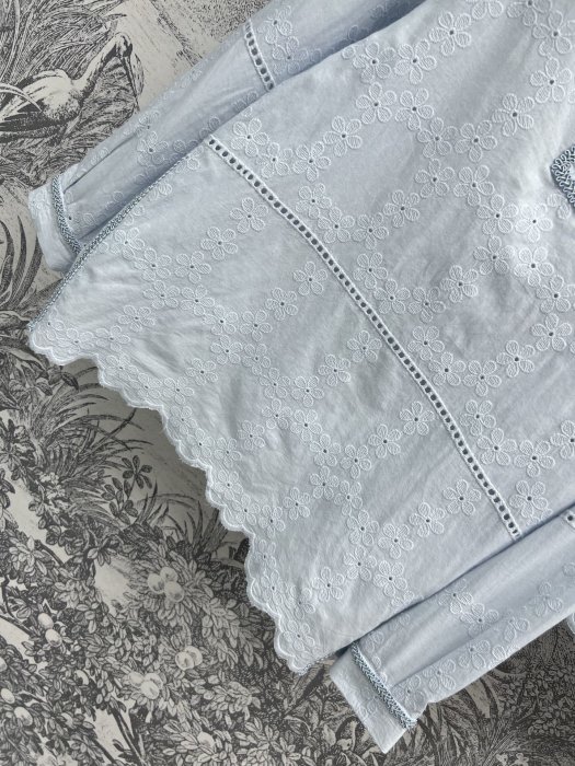 Костюм женский фото 3