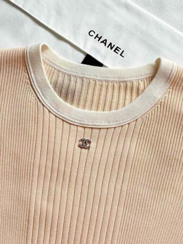 Футболка женская фото 3