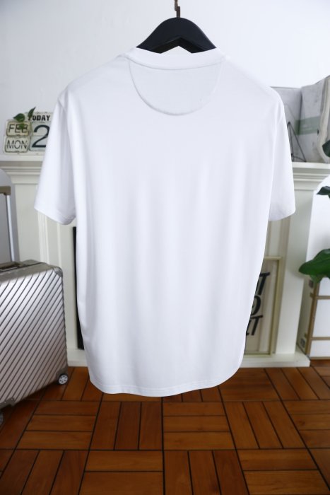 T-shirt men's фото 2