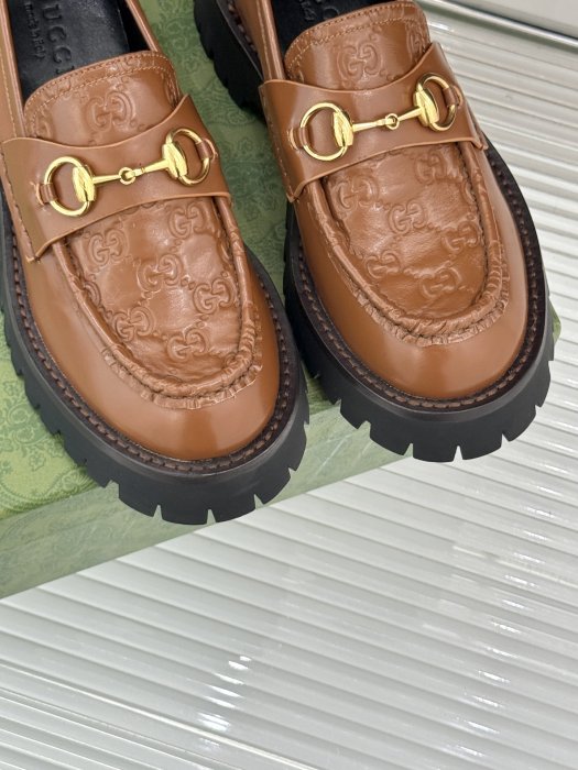 Туфли женские фото 7