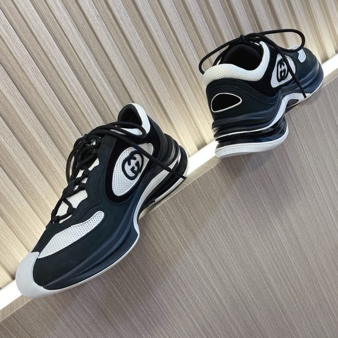 Кроссовки Gucci Run фото 3