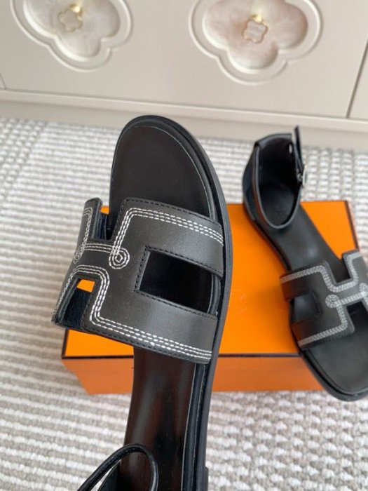 Босоножки Hermes Santorini фото 2