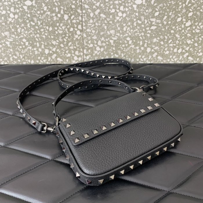 Сумка жіноча Valentino Garavani Rockstud 19 см фото 8