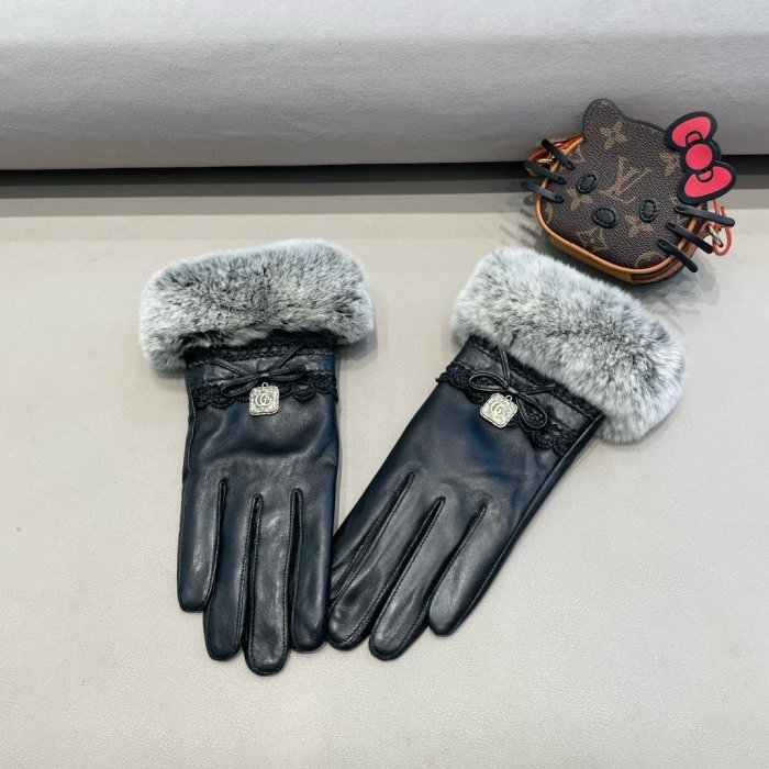 Gloves women's