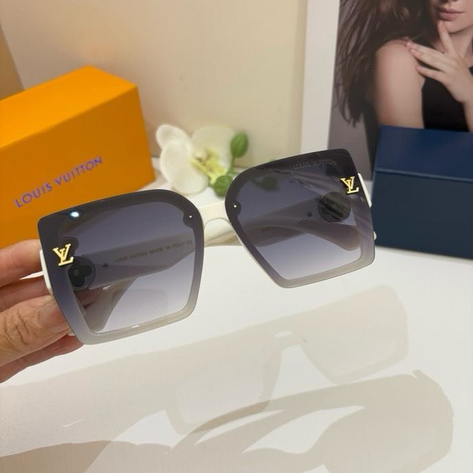 Очки солнцезащитные фото 8