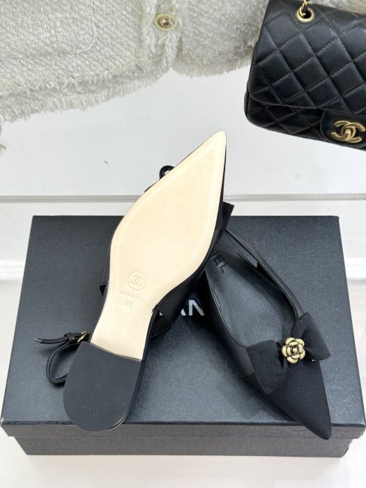 Босоножки фото 9