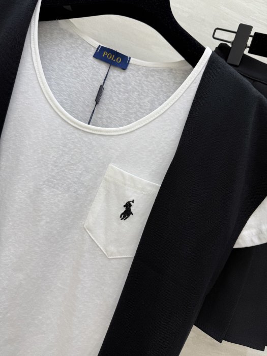 Costume female фото 7