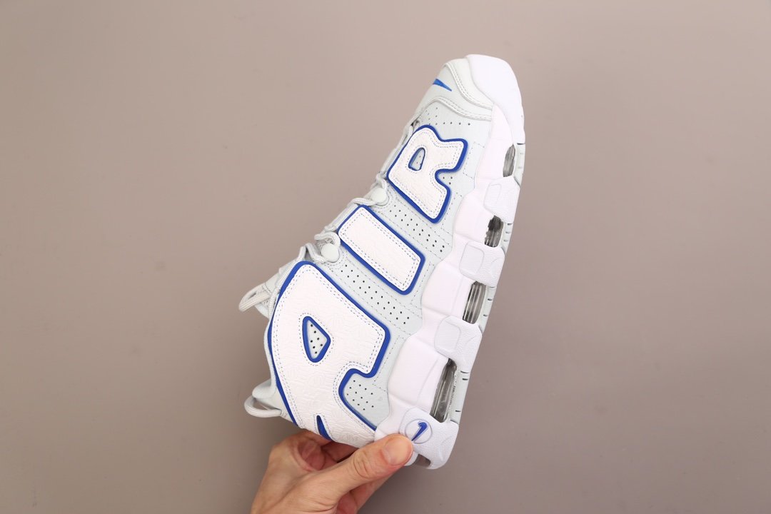 Sneakers Air More Uptempo Embossed White Royal Blue FD0669-100 фото 6