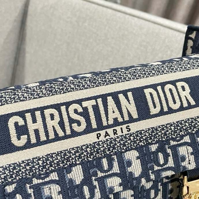 Сумка мессенджер 23 см фото 3