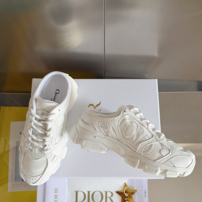 Кроссовки Dior Chrono фото 3