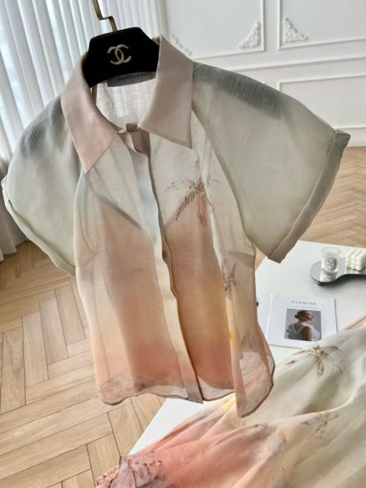 Костюм жіночий фото 4