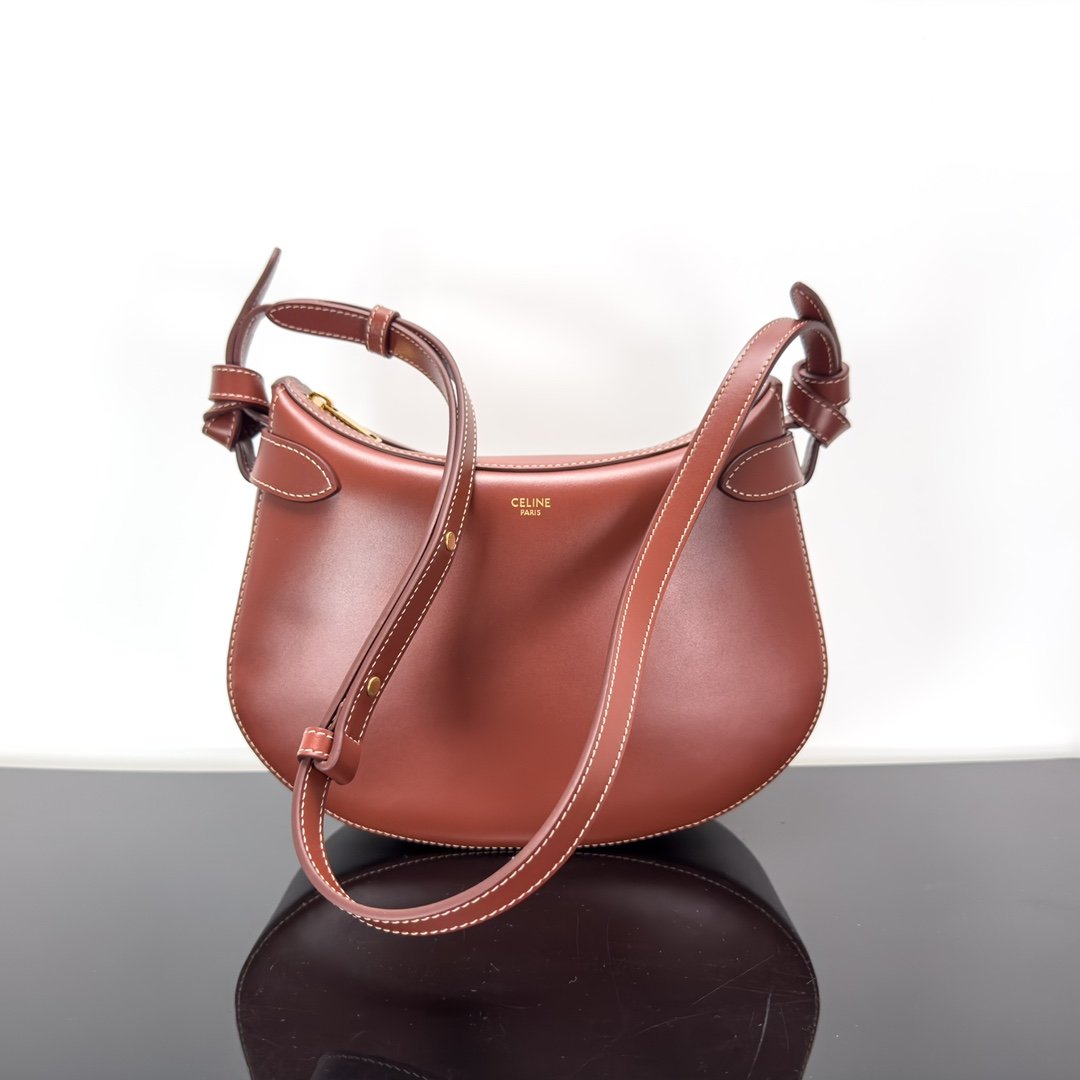 A bag BESACE NEUDS FRANCAIS 25 cm, natural leather