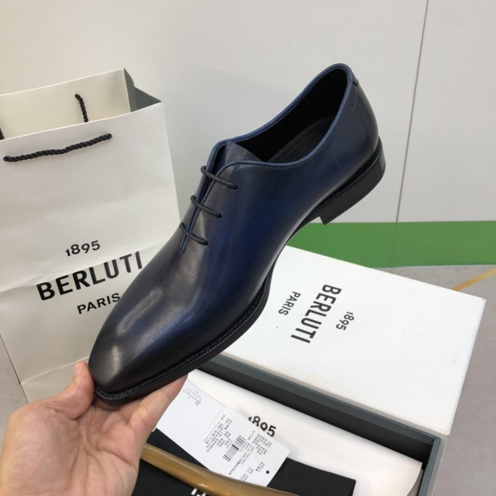 Leather men's shoes фото 8