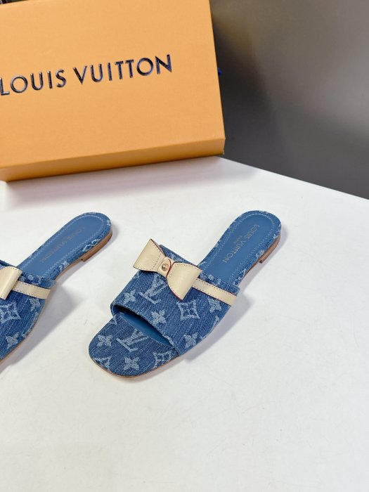 Шлепанцы фото 3