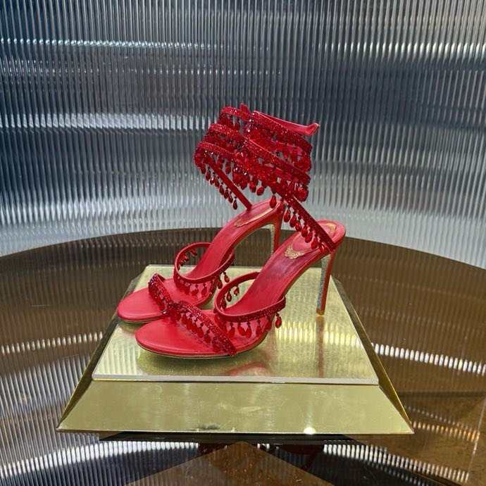 Босоножки фото 4