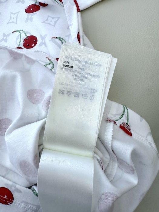 Футболка женская фото 9