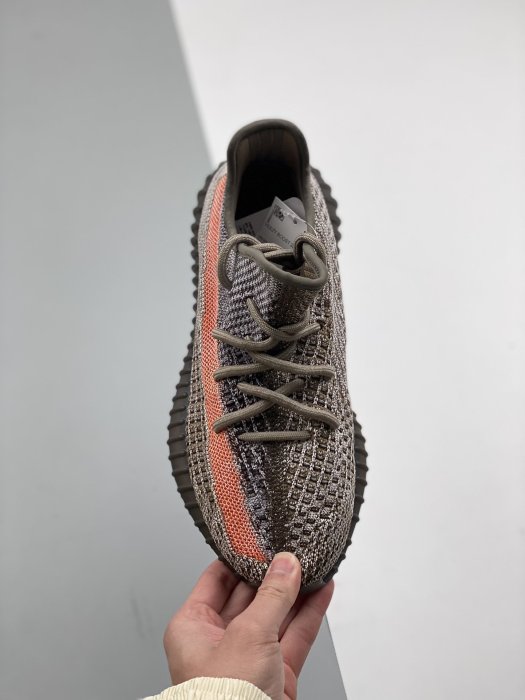 Sneakers Yeezy 350 Boost V2 Ash Stone фото 2