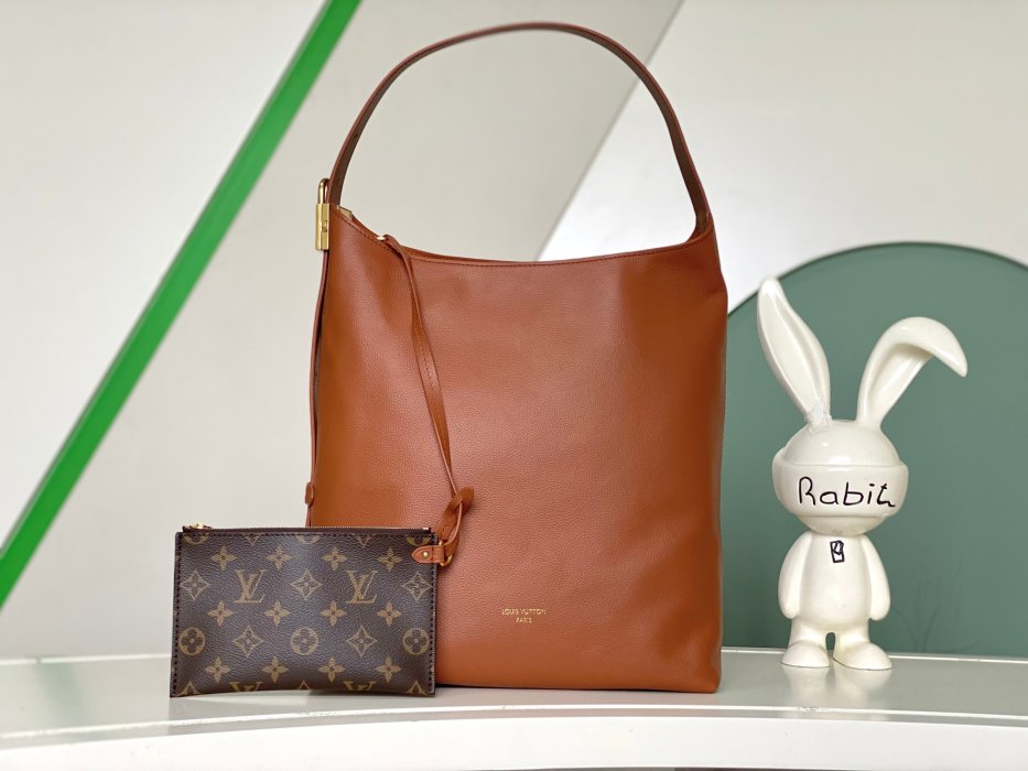 Сумка женская Low Key Hobo 35 см