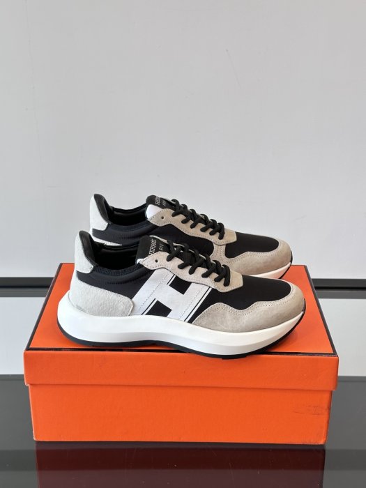 Кроссовки мужские