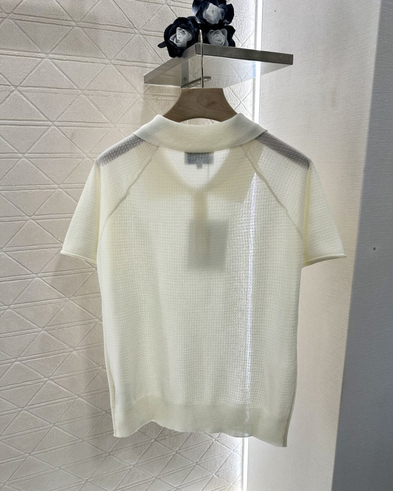 Футболка жіноча фото 2