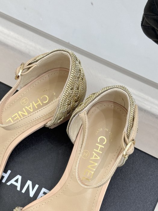 Босоніжки фото 8