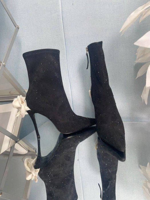 Ankle boots