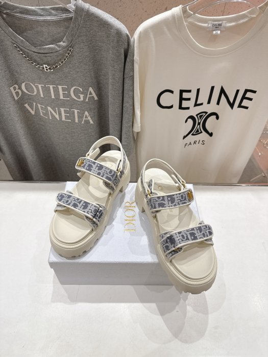 Взуття фото 2