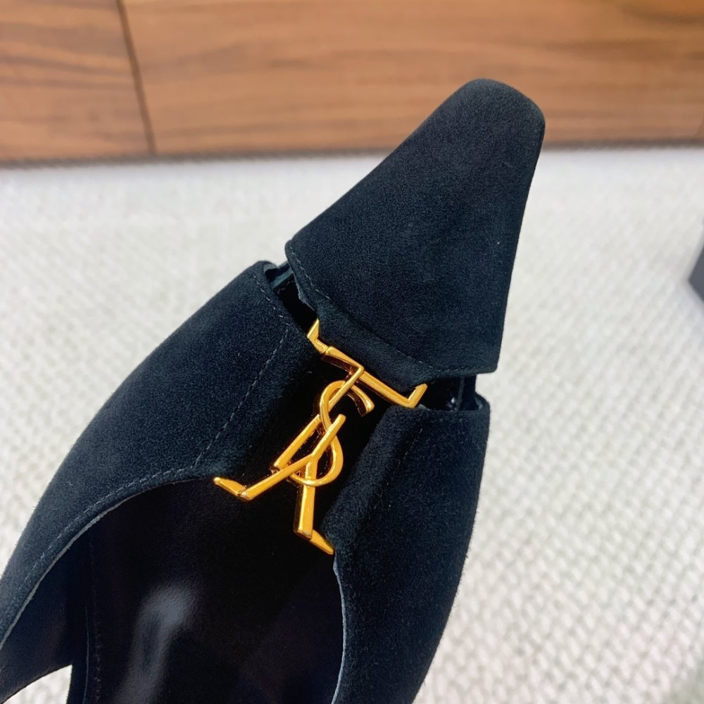 Босоножки фото 5