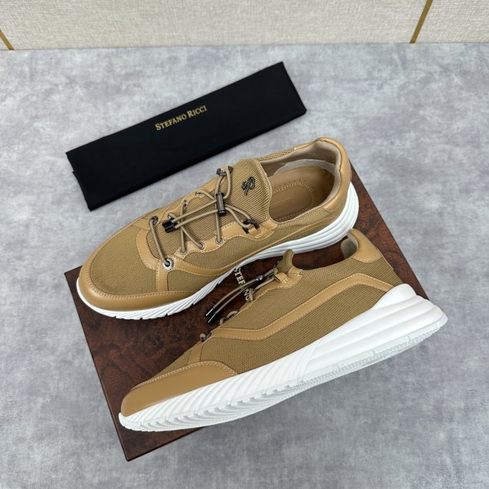 Кросівки фото 6