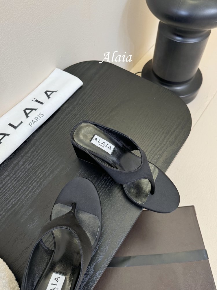 Босоніжки фото 4