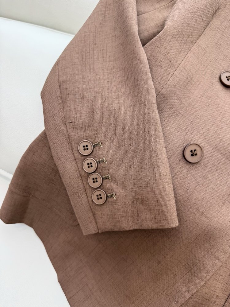 Костюм женский фото 8