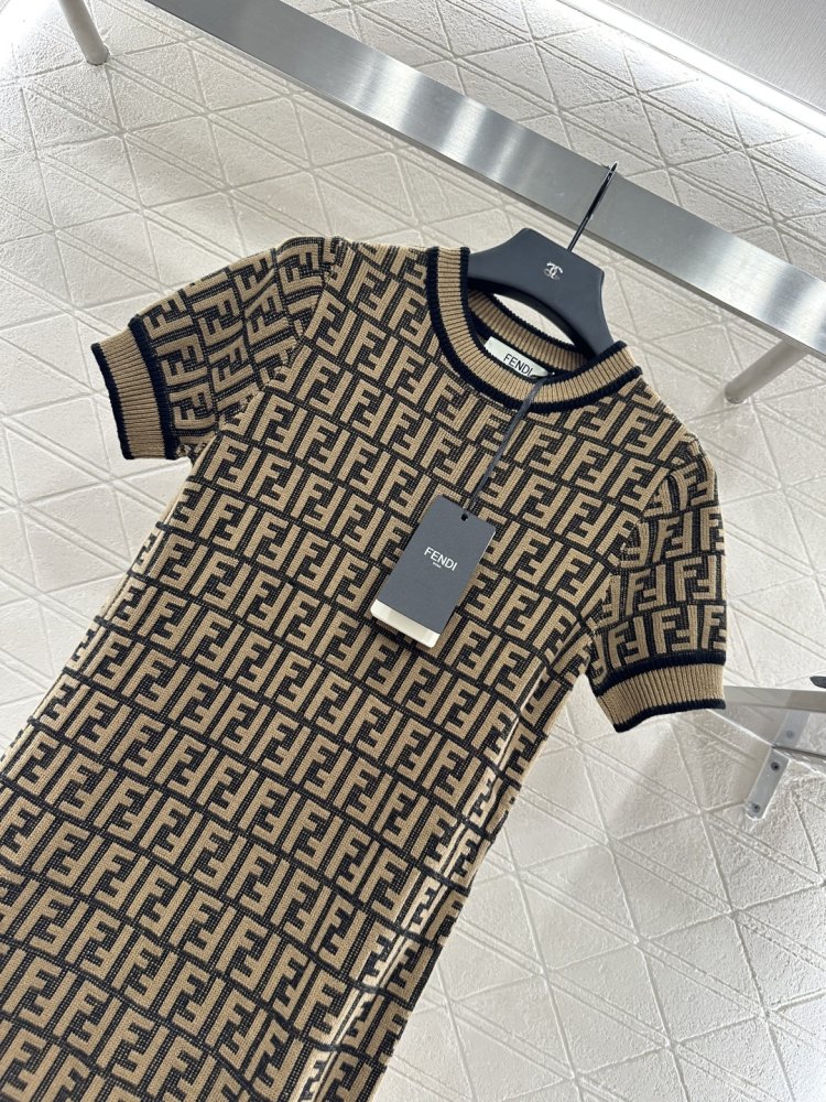 Одежда фото 3