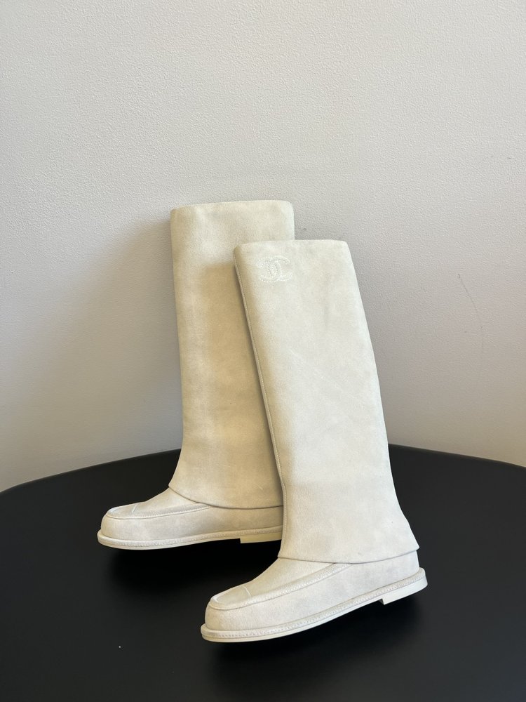 Boots women's фото 3