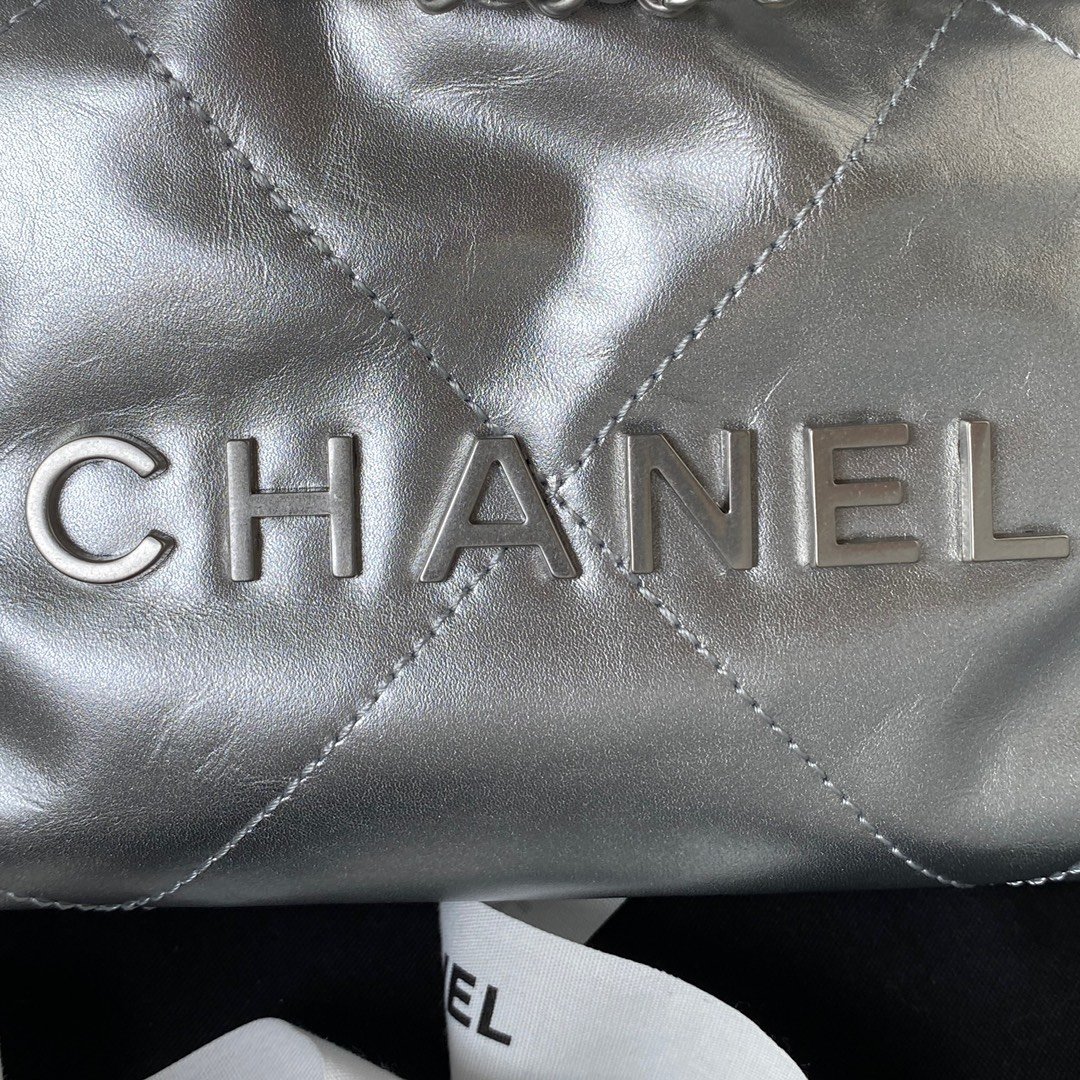 A bag CHANEL 22 фото 3