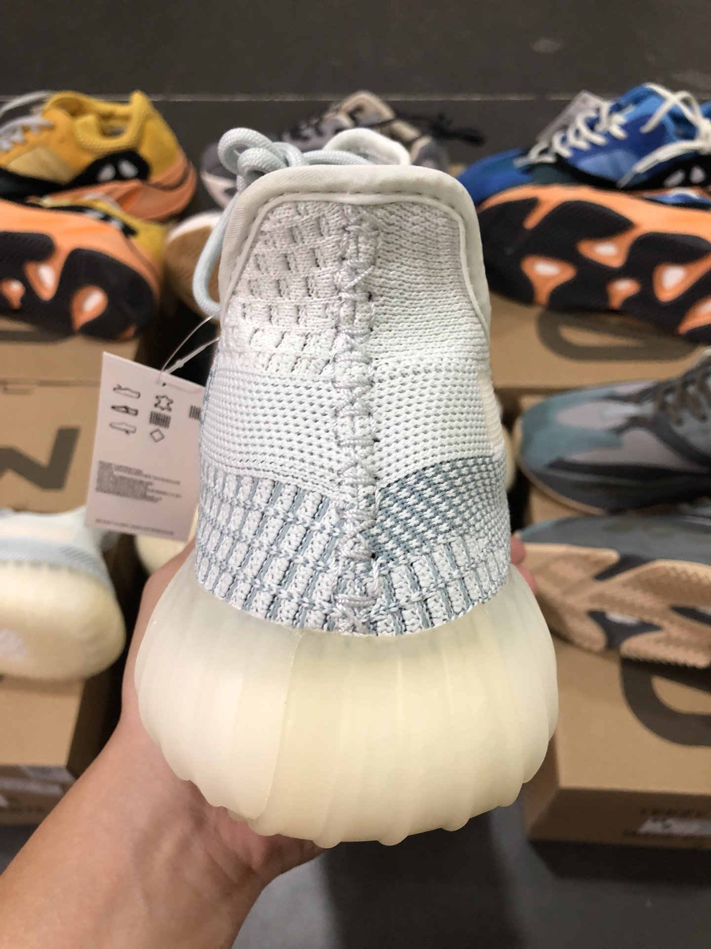 Кросівки YEEZY BOOST 350 фото 3