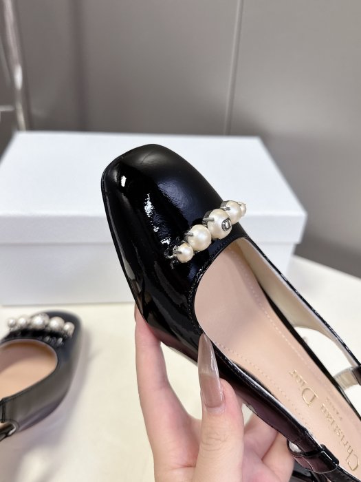 Босоножки фото 7