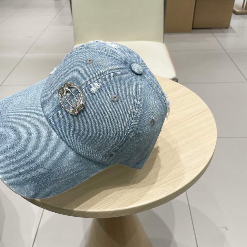 Кепка фото 4