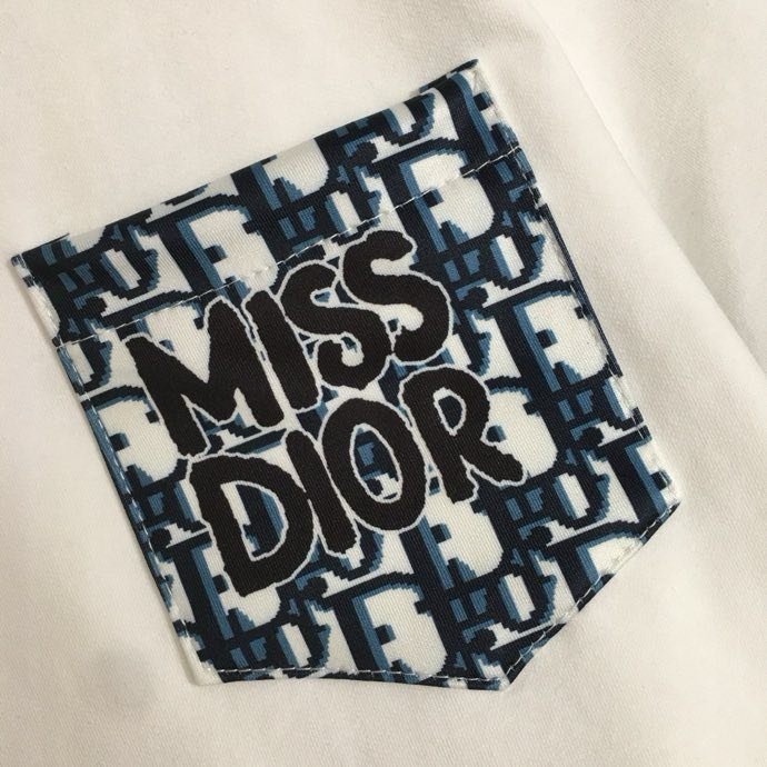 Костюм женский фото 3