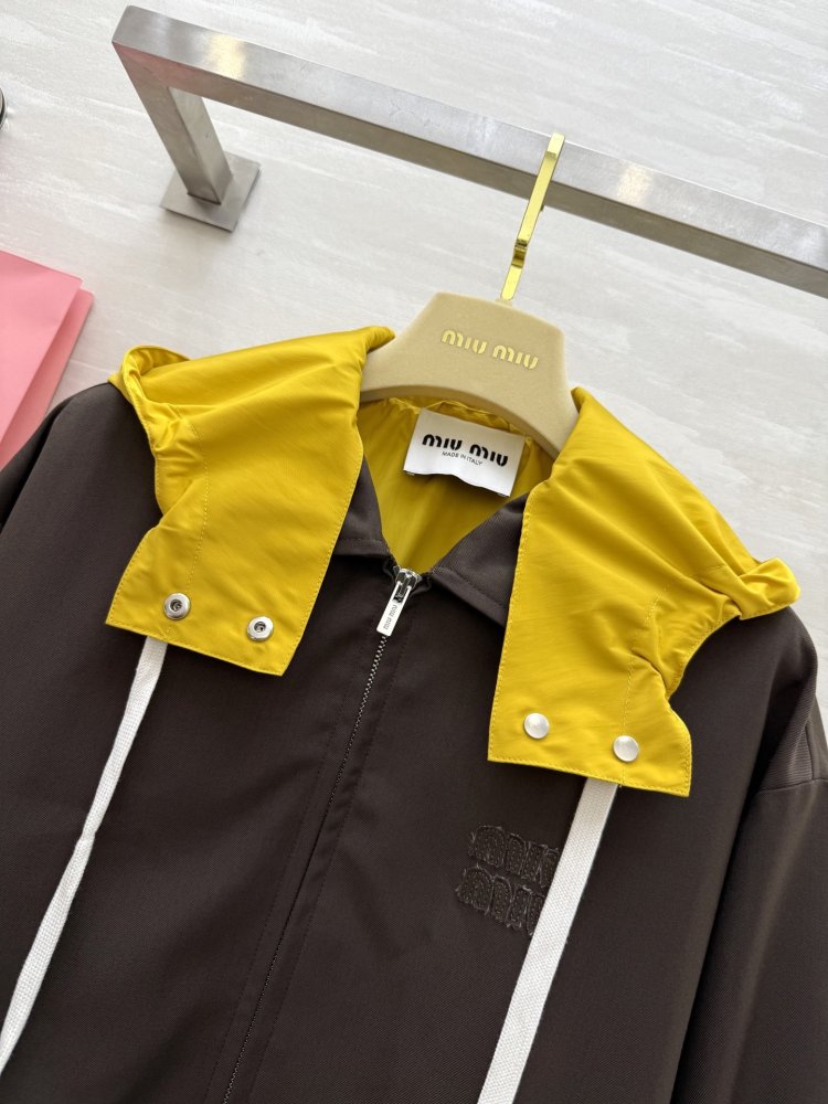 Jacket women's фото 2