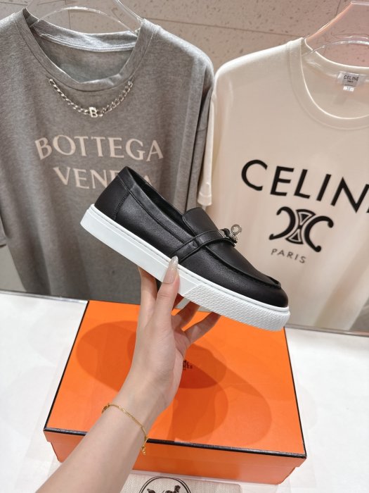 Лоферы женские фото 5