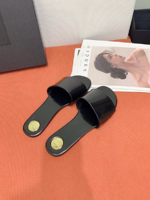 Босоніжки фото 3