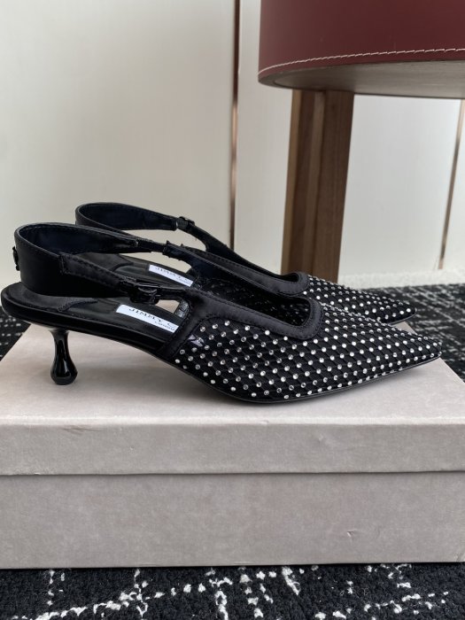 Босоножки фото 2