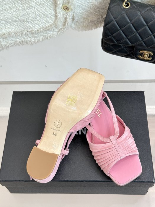 Босоножки фото 9