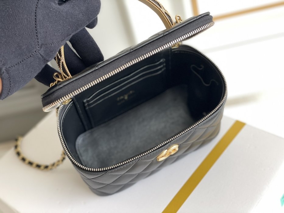 Сумка 23K женская кожаная Vanity 17 см фото 8